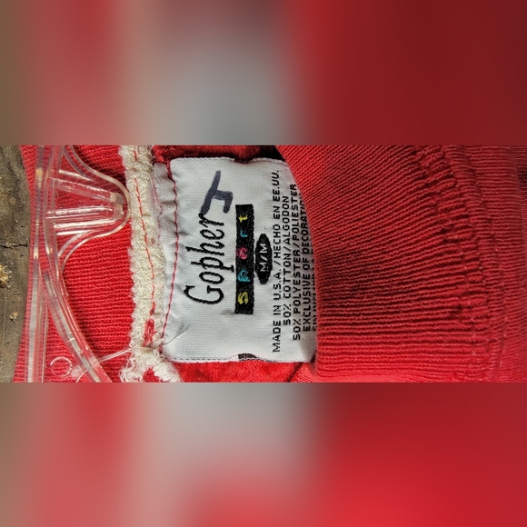 Gopher sport vintage Christmas cookie red long sleeve pullover - Picture 4 of 4